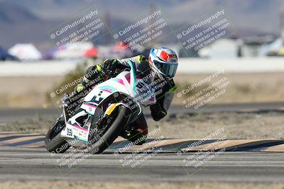 media/Dec-07-2025-CVMA (Sun) [[3e7d2de5dc]]/Race 7-Formula Lightweight Twins Shootout/